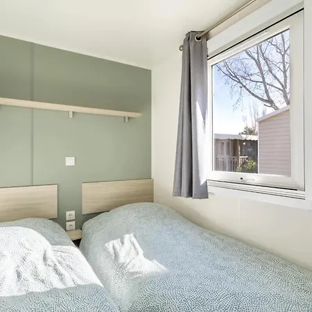 Bungalow *