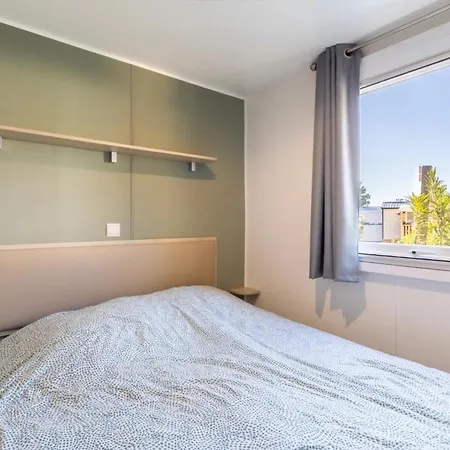 Bungalow مكان تخييم