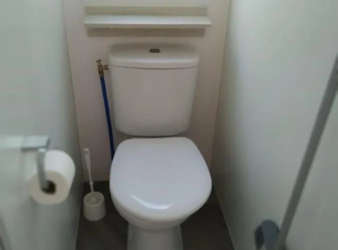 キャンプ場 Bungalow カネ